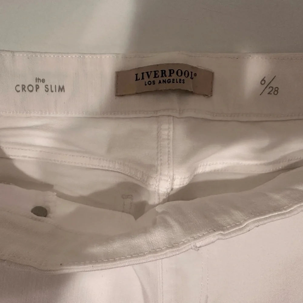 Liverpool White Denim Jeans Cropped Cuffed Stretchy Comfy Casual Versatile Sz 6